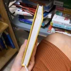 Chạm Werner Bartens  bìa cứng 567945