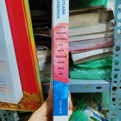 Chiến tranh k có khuôn mặt phụ nữ 444214