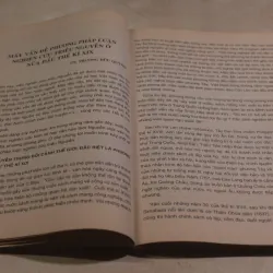 Những vấn đề lịch sử và văn chương triều Nguyễn 972036
