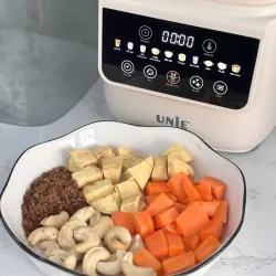 Máy làm sữa hạt UNIE UCB15 dung tích 1.5L, giảm ồn 30%, 10 chức năng nấu 926945