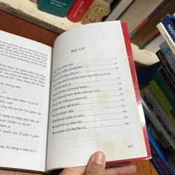 II Tập Truyện Ngắn: Hoa Hồng Môi Màu Đỏ - Nguyễn Trọng Văn - 2014 786200