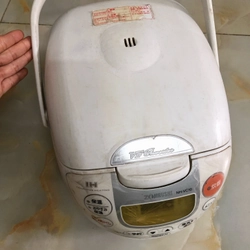 NỒI CƠM ĐIỆN NHẬT BÃI 82578