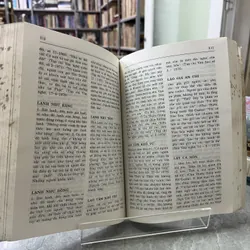 TỪ ĐIỂN GIẢI THÍCH THÀNH NGỮ TIẾNG VIỆT 688159