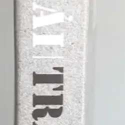 Phải Trái Đúng Sai 758736