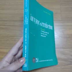 Sách: Âm vị học và tuyết tính - suy nghĩ về những định đề của âm vị học đương đại 729211