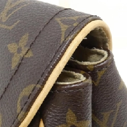 Túi xách vai Louis Vuitton Monogram Beverly MM M40121 610901