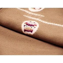 Vải lụa - Kích thước L - Hàng hiệu Authentic 883132