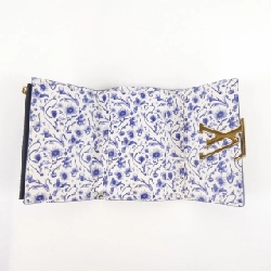 Ví Louis Vuitton Trillon Portefeuille Capucines Compact M82046 620256