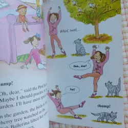 COMBO 2 CUỐN SÁCH THIẾU NHI LADYBIRD - FORGETFUL LITTLE FIREMAN ✨ LITTLE PINK BALLERINA 782499