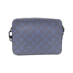 Túi đeo chéo Louis Vuitton Monogram Shadow Duo M45730 613145