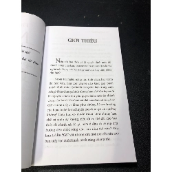 Mắt trái lấp đầy góc khuyết năm 2014 mới 80% rách gáy nhẹ bẩn HCM2211 364932