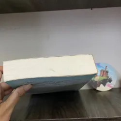 Ngôi nhà bên bờ biển xanh thẳm - 	 T J Klune 1003138