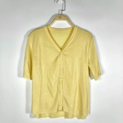 Knit Top  Korea

 ___ 310330