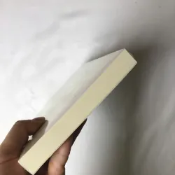 Bốt Điện Thoại Bên Rìa Thế Giới - Laura Imai Messina 735060