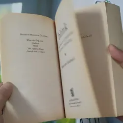 [MIỄN PHÍ BỌC SÁCH] Blink - Malcolm Gladwell 1027602