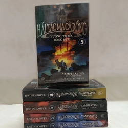 Hải tặc ma cà rồng - Justin Somper