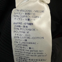 Đầm ba lớp bằng kim loại LOUIS VUITTON FKKD02ZIS URS FISCHER 647557