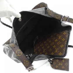 Túi xách Louis Vuitton Carryall Vibe MM M25143 612876