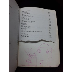 Tiếu lâm Việt Nam mới 70% ố rách trang cuối rách gáy có vẽ bìa HCM2809 Xuân Hùng VĂN HỌC 917487