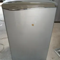 Tủ lạnh mini 90 lít sanyo 561215