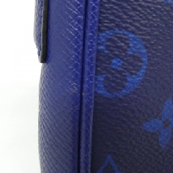 Túi đeo chéo Louis Vuitton Taiga Lama Outdoor Messenger PM M30242 - Hàng hiệu Chính hãng 767065