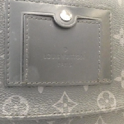 Túi đeo vai Louis Vuitton Monogram Eclipse Messenger Voyage PM M40511 611519
