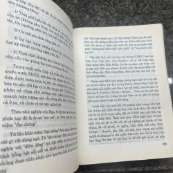 Những vấn đề văn học và ngôn ngữ học 934026