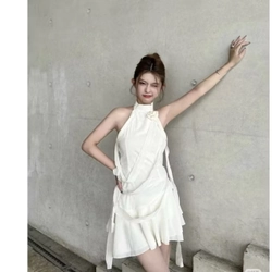 Váy ngắn cổ yếm hoa phối tua rua, váy thiết kế dáng xoè dây cá tính 498060