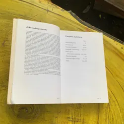 A PRACTICAL ENGLISH USAGE - MICHAEL SWAN 737245