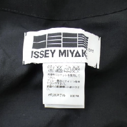 132 5.ISSEY MIYAKE IL43FJ651 Áo - Hàng hiệu Chính hãng 812416