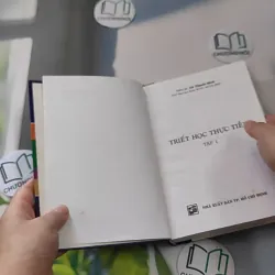 Triết Học Thực Tiễn 1 - TS. Lê Thanh Sinh 990079