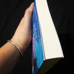 Nắm Bàn Tay Lạnh Giá - Robert Aickman 759106