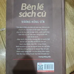 Bên lề sách cũ (bìa cứng)
 699089