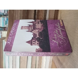 Lâu đài hạnh phúc - Julie Carwood 577107