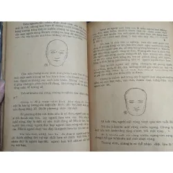 Bí mật đời người qua tướng mạo và sắc diện - Josef Ranald ( Ngũ Văn Bằng ) 713619