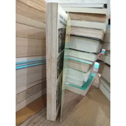 Captain underpants and the revolting revenge of the radioactive robo-boxers - Dav Pilkey 704116