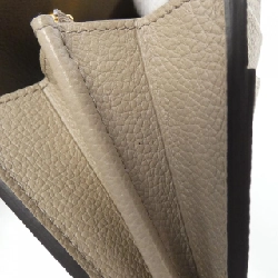 Ví Louis Vuitton hai màu Monogram Empreinte Portefeuille Sarah M81049 622866