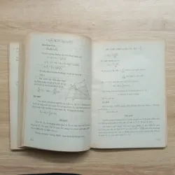 Hai cuốn sách Toán (2001) - Giải đề thi tuyển sinh và Mười nghìn bài toán sơ cấp 925678