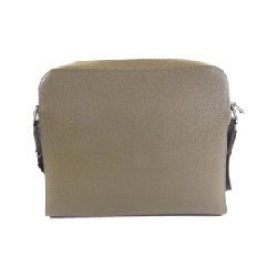 Túi đeo vai Louis Vuitton Taiga Anton Messenger M34413 613673