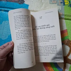 Bí mật của hạnh phúc (The 100 Simple Secrets of Happy People)  936251