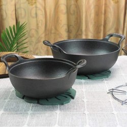 🥘🥘🥘 CHẢO GANG SÂU LÒNG KÈM NẮP GỖ 20cm 146493