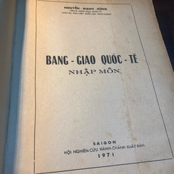 Sách cổ Bang Giao Quốc Tế - Nguyễn Mạnh Hùng 1971 273391