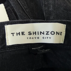 【Mã giảm giá】Quần jeans SHINZONE 652166