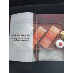 Cá hồi xông khói (sách tranh) mới 90% ố nhẹ tróc gáy gấp bìa 2020 HCM2811 Trần Quỳnh Nga SỨC KHỎE - THỂ THAO 918213