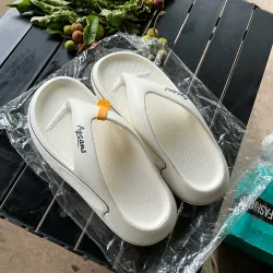 DÉP XỎ NGÓN NGOÀI TRỜI CHỐNG TRƠN TRƯỢT SIZE 41 CŨ 674452