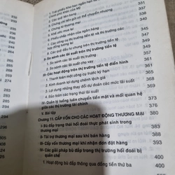 Thị trường hối đoái và thị trường tiền tệ| Tác giả: Heinz Richl -M.Rodeiguez 327097