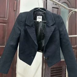 Zara Crop Blazer XS Black