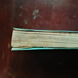 Những góc khuất chưa từng hé lộ về một cuộc đời tưởng chừng hoàn hảo. 718930