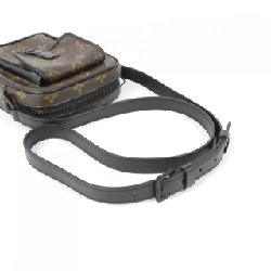 Túi đeo vai Louis Vuitton Monogram Macassar Christopher Wearable Wallet M69404 - Hàng hiệu Chính hãng 776425