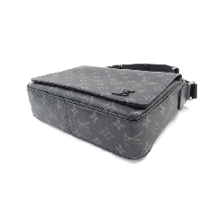 Louis Vuitton Monogram Eclipse District PM M46255 - Hàng hiệu Authentic 805835